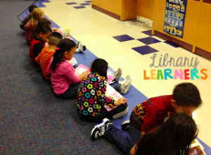 kindergarten students read